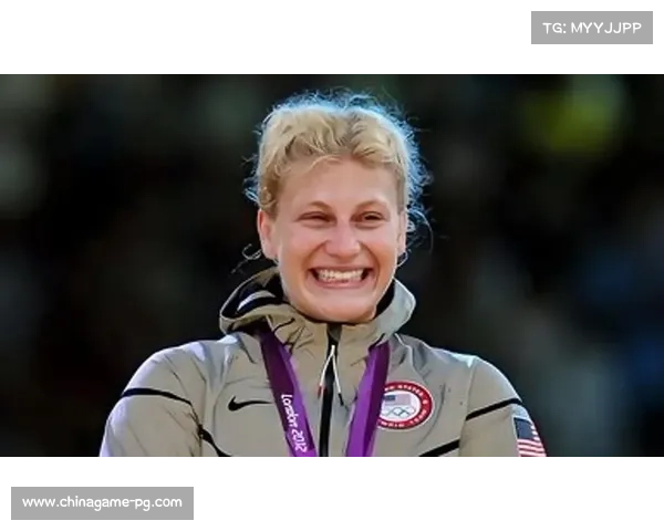 凯拉·哈里森伤退后,诺玛·杜蒙特主动请缨对阵努涅斯 凯拉·哈里森伤退后,诺玛·杜蒙特主动请缨对阵努涅斯